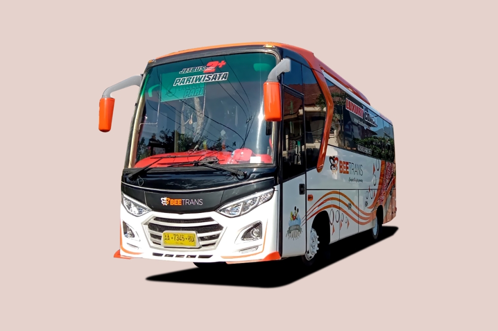 Medium Bus Pariwisata Beetrans Kapasitas 33 Seats - Sewa Bus Pariwisata Beetrans