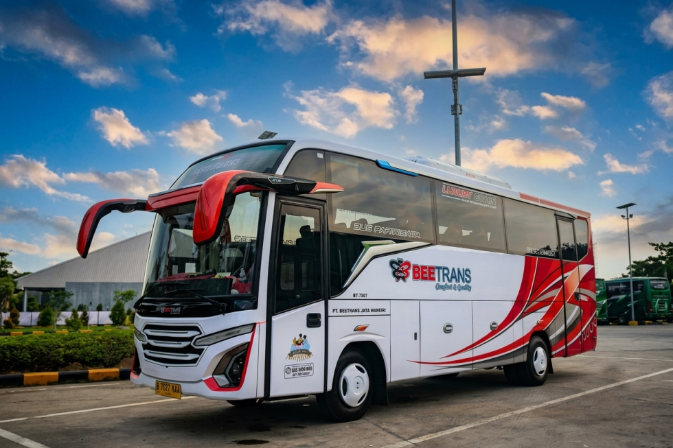 Medium Bus Pariwisata Jetbus 5+ MHD - Sewa Bus Pariwisata Beetrans